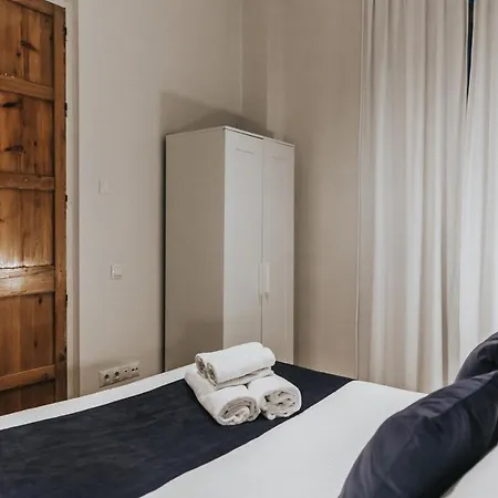 Holidays2malaga Beatas 3 Bedroom & French Balcony *